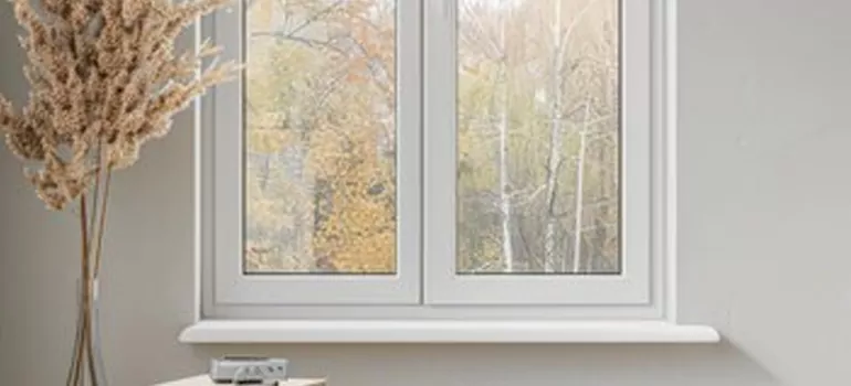 Vinyl Window Stool in Fort Pierce, FL